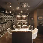 Easyrooms Ai Monti 酒店