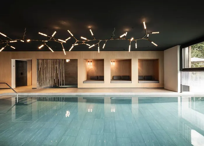 Готель Easyrooms Ai Monti